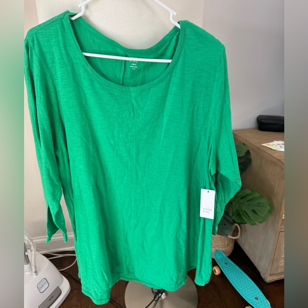 Crown and Ivy women’s tunic top nwt